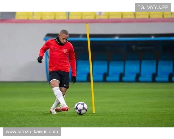 蓉城亚冠定位球防守漏洞复盘 阿洛伊西临场调整未能及时弥补