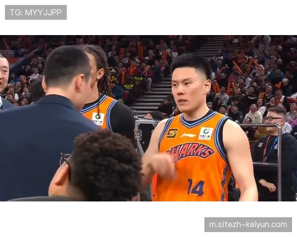 李添荣16分3助成上海奇兵，年轻后卫把握有限出场时间